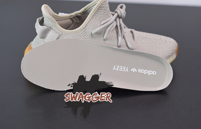 Giày Adidas Yeezy 350 V2 Sesame Pk God Factory chuẩn 99.9% sử dụng chất liệu chính hãng