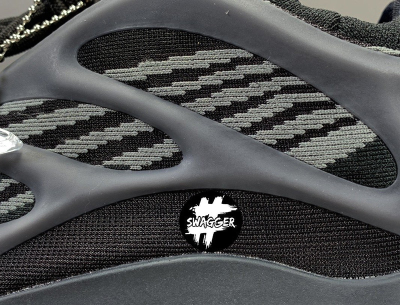 Giày Adidas Yeezy 700 V3 Alvah Black Pk God Factory 10