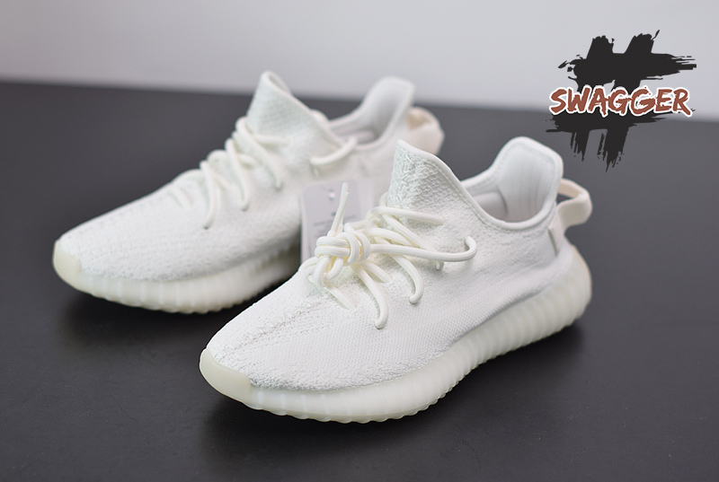 Giày Adidas Yeezy Boost 350 V2 Cream/Triple White Pk God Factory sử dụng chất liệu chính hãng, chuẩn 99% cam kết chất lượng tốt nhất hiện nay