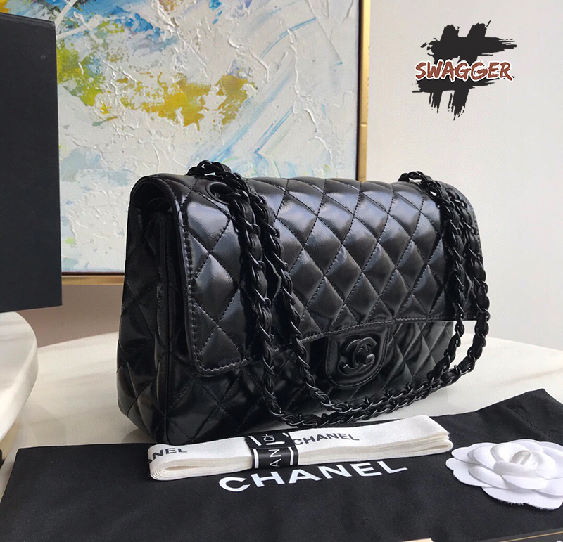 Túi Xách Chanel classic handbag Shiny Crumpled Calfskin Black Metal Black Like Authentic , sử dụng chất liệu chính hãng, chuẩn 99% full box và phụ kiện