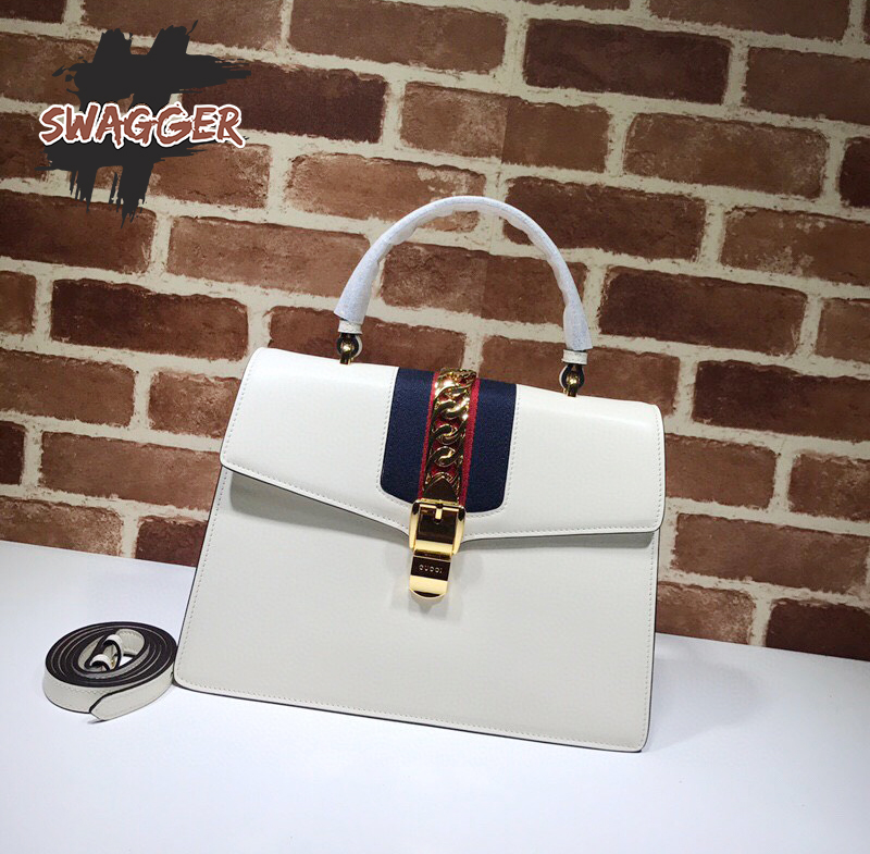 Túi Gucci Sylvie Medium Top Handle Bag Like Authentic, sử dụng chất liệu chính hãng chuẩn 99%