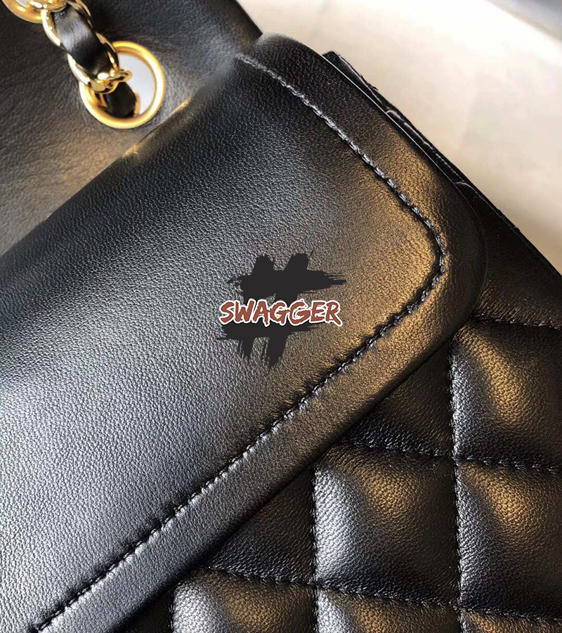 Túi Chanel Classic Handbag Lambskin Black Gold Like Authentic