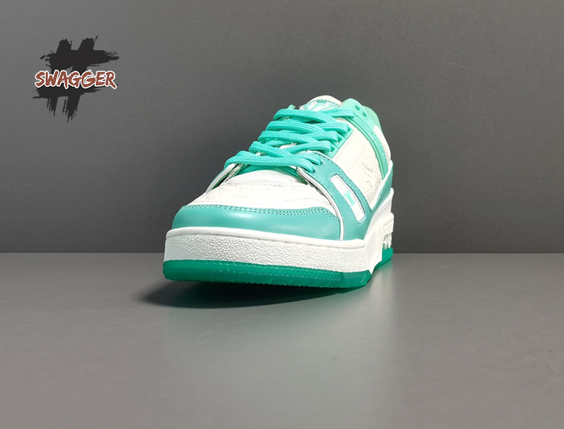 louis vuitton trainer sneaker green white like authentic sử dụng chất liệu da nguyên bản như chính hãng, cam kết chất lượng tốt nhất chuẩn 99%, full box và phụ kiện