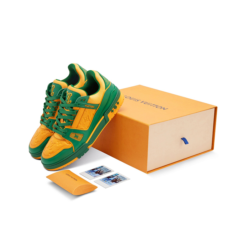 Giày Louis Vuitton Trainer Sneaker Like Authentic chuẩn 99% So Với Chính Hãng được sử dụng chất liệu chính hãng, sản xuất với công nghệ hiện đại khiến chúng không khác gì chính hãng