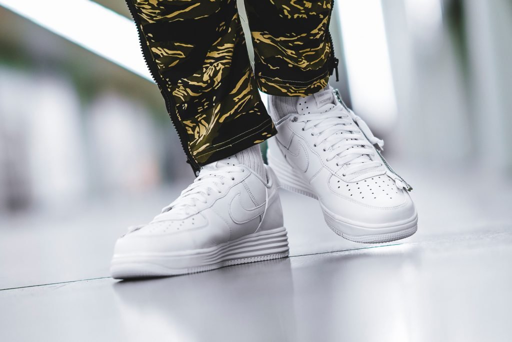 Vì Sao Đôi Giày Nike Air Force 1′ 07 Lại Được Giới Trẻ Yêu Thích