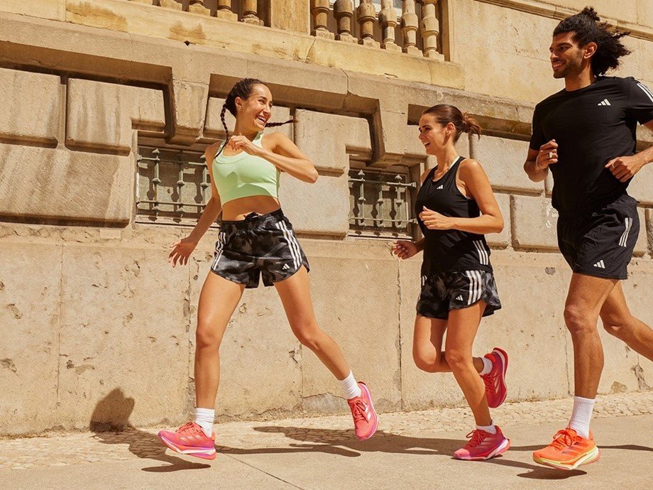 : Giày Thể Thao Adidas Trẻ Em Mới Nhất