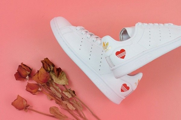 Adidas Stan Smith, giày nữ yêu thích tone trắng
