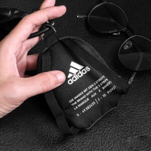 : Móc Khóa Giày Adidas – Phụ Kiện Độc Đáo Nâng Tầm Phong Cách