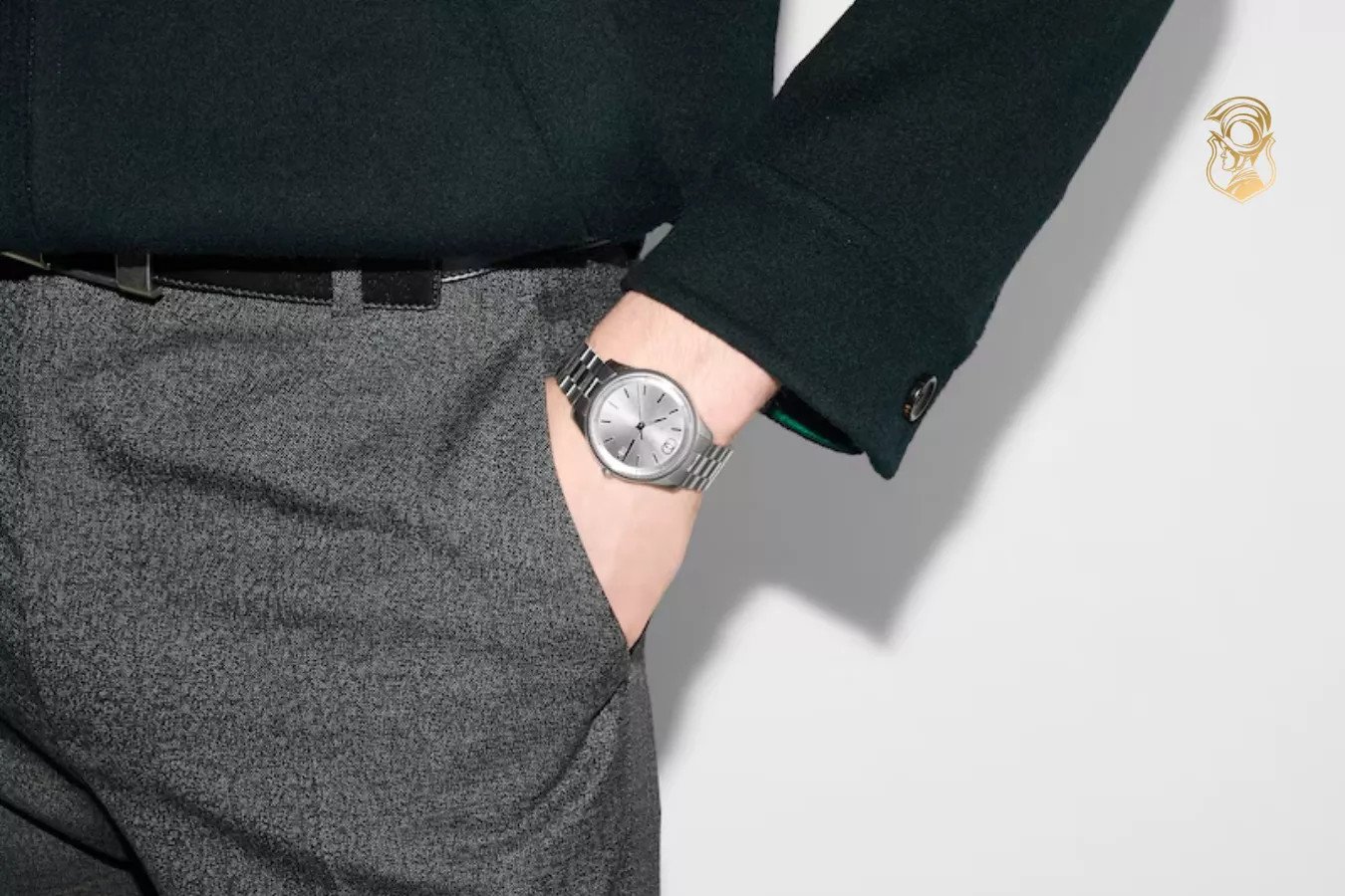 Bộ sưu tập đồng hồ Gucci G-Timeless dành cho nam với thiết kế thanh lịch.