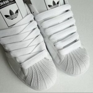 :giày adidas trung quốc và sự thật về chất lượng