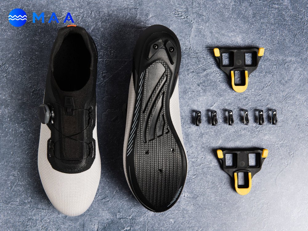 Các mẫu giày đạp xe Adidas hàng đầu trên thị trường