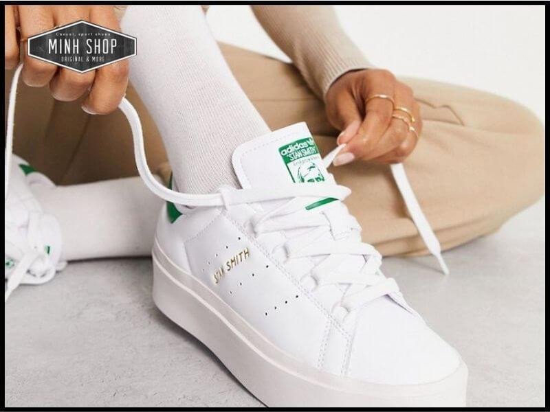 Chất liệu giày Adidas nữ bền bỉ