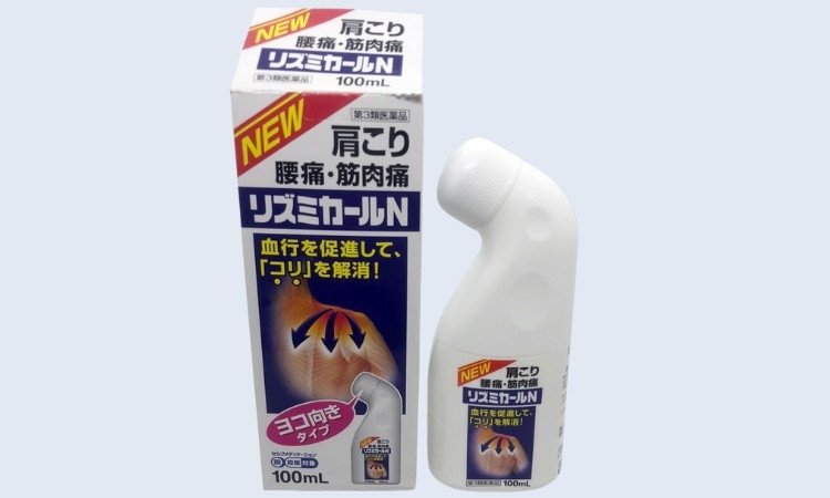 Dầu xoa bóp xương khớp Rizumikaru N của Nhật với thiết kế nhỏ gọn