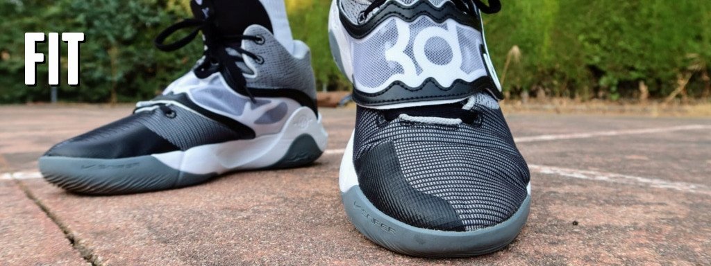 Độ ôm và chất liệu thân giày của Nike KD Trey 5 X