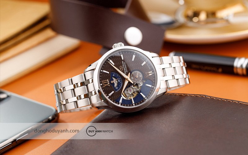 Đồng hồ Orient Star RE-AU0109L00B