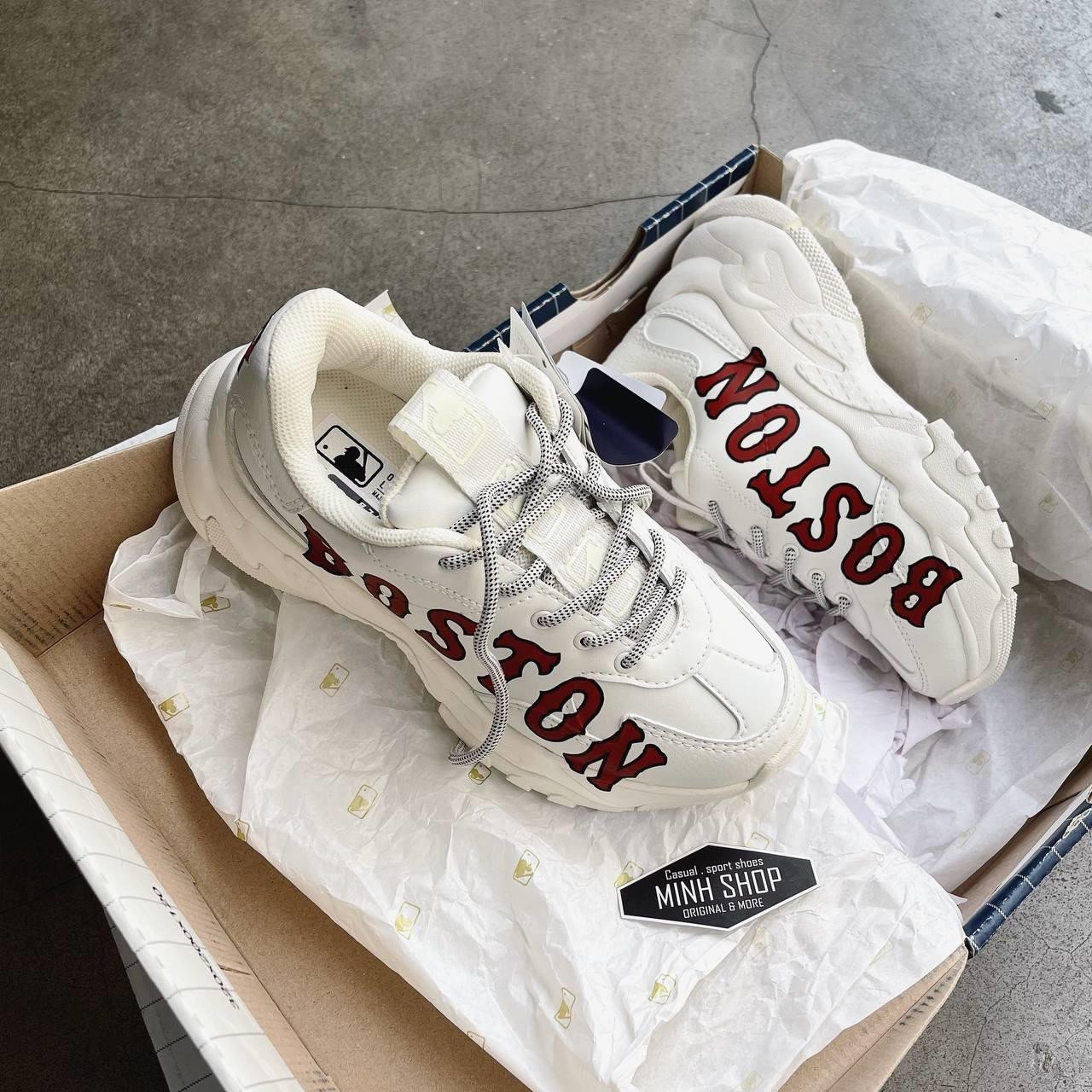 Giày MLB BigBall Chunky P Boston Red Sox với logo nổi bật, lựa chọn sneaker nam đế cao phong cách