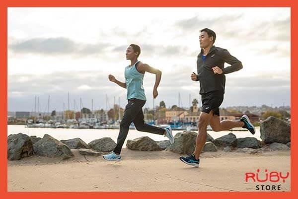 Giày trainers chuyên dụng cho các bài tập đa năng tại phòng gym