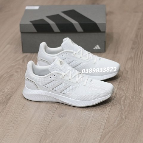 Review : Cửa Hàng Giày Dép Adidas Chính Hãng Mới Nhất