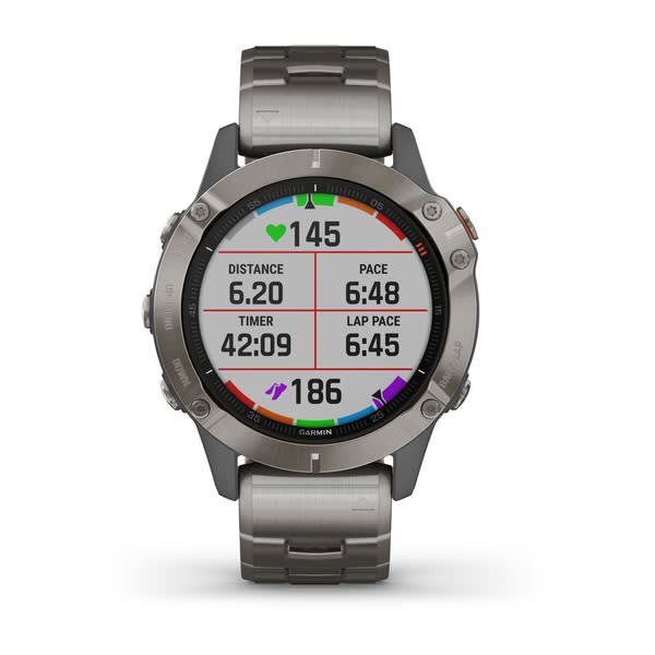Màn hình Garmin Fenix 6 Sapphire hiển thị chỉ số hiệu suất