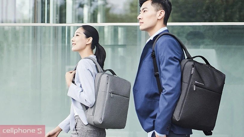 Mẫu túi chống sốc laptop 13 inch với thiết kế chuyên nghiệp, phù hợp môi trường công sở