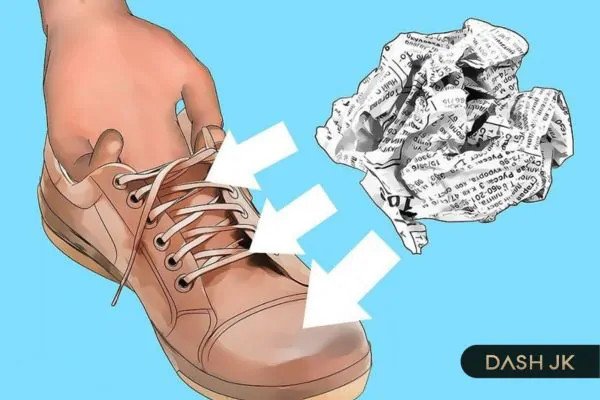 Mẹo nhỏ khắc phục tình trạng giày rộng sau khi đổi size giày Nhật không vừa