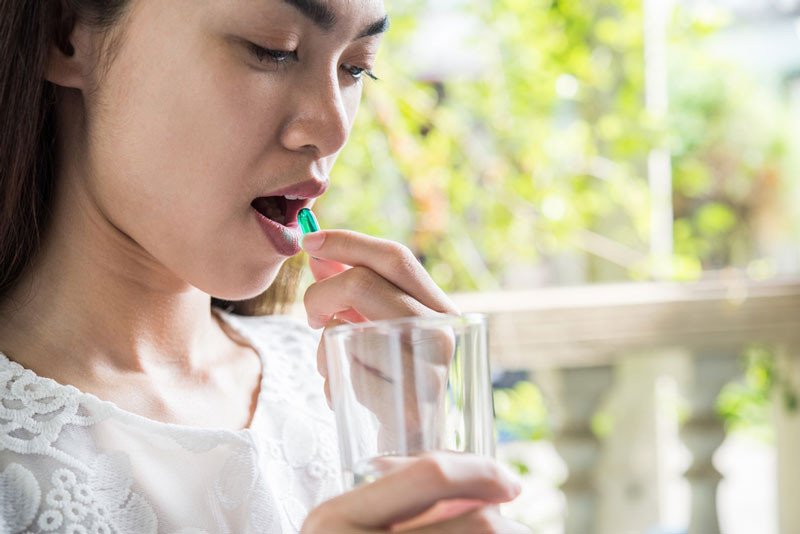 Nguy cơ khi tự ý dùng viên chống đột quỵ của Nhật