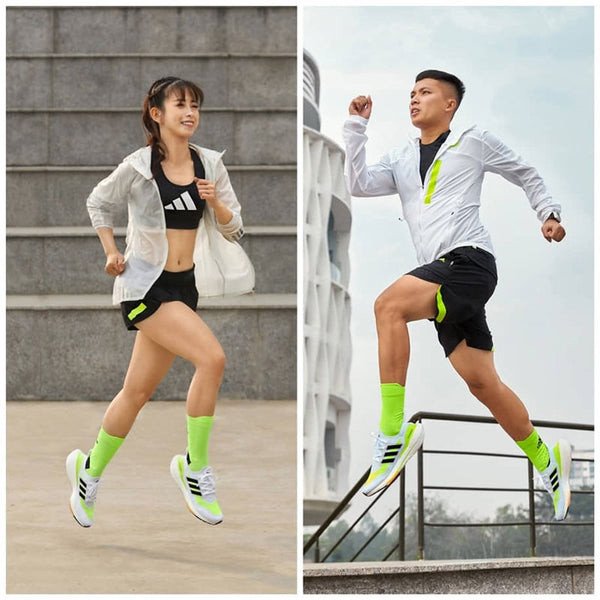 Phối đồ năng động với giày đi bộ adidas và quần short thể thao