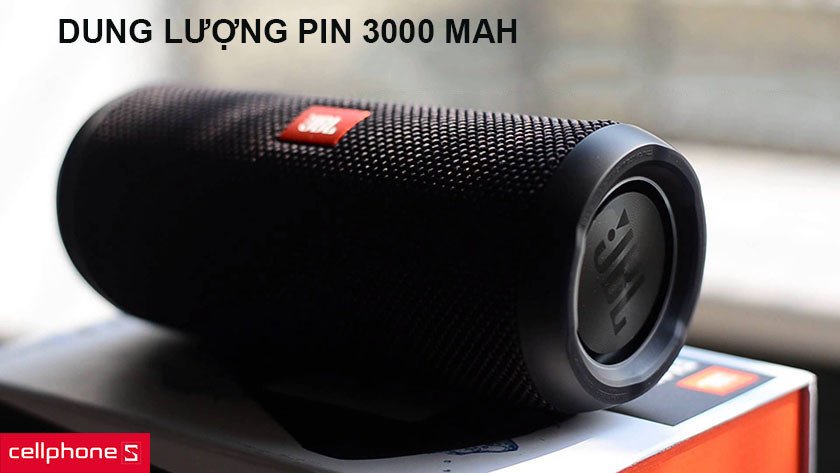 Pin 3000 mAh của loa JBL Flip 3, đảm bảo thời gian sử dụng lâu dài cho những chuyến đi dã ngoại.