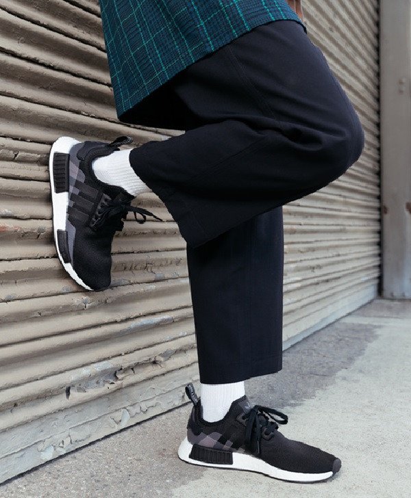 Sneaker Adidas NMD R1 nam phong cách