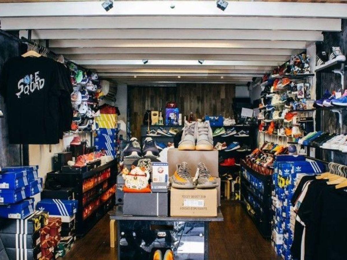 Sole Station là một shop bán giày sneaker quen thuộc với cộng đồng