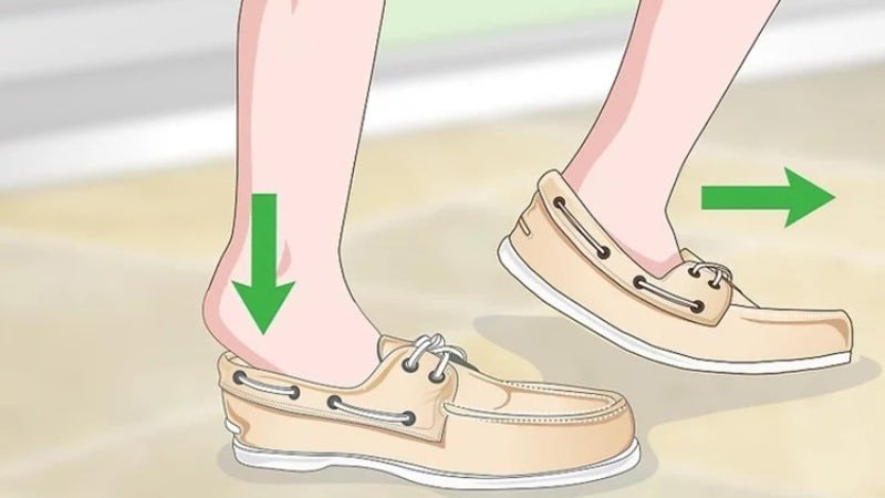 Tầm quan trọng của việc chọn form giày vừa vặn, tránh giày quá chật hoặc quá rộng