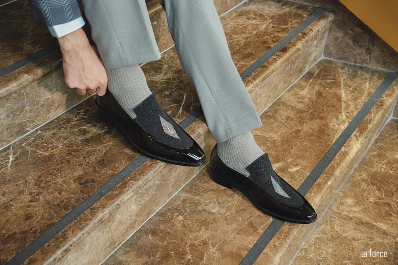 Bí quyết chọn vớ mang giày tây khi diện giày lười sành điệu