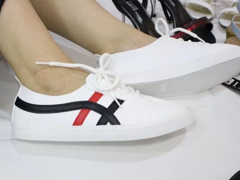 Các mẫu giày đa dạng từ thương hiệu Dusto nổi bật trên thị trường