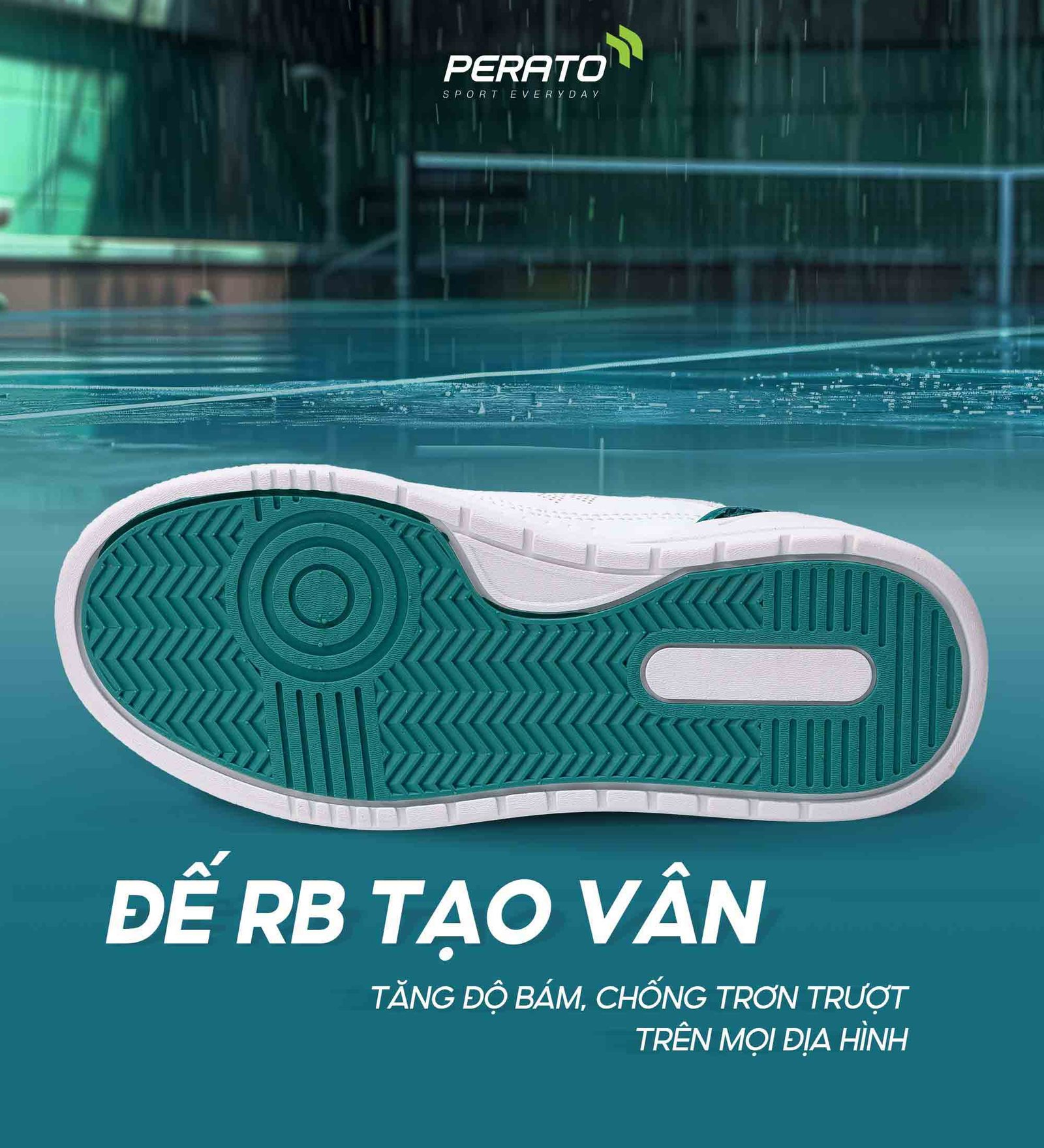 Cặp giày sục nữ thể thao phối màu trắng xanh, tôn lên phong cách trẻ trung.