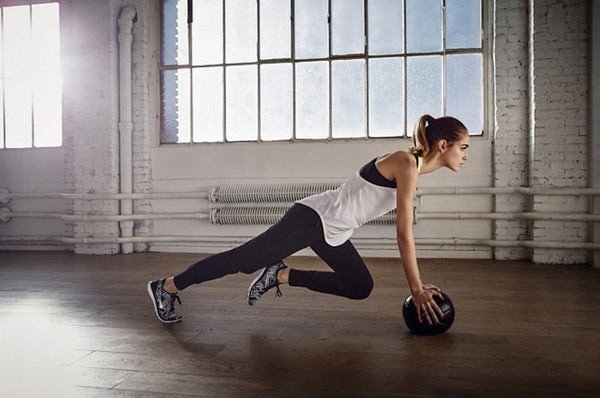 Chọn giày tập gym nữ theo nhu cầu sử dụng phù hợp với loại hình tập luyện