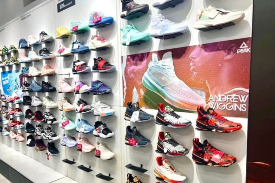 DCAT Store chuyên giày thể thao nam theo xu hướng hot cho giới trẻ