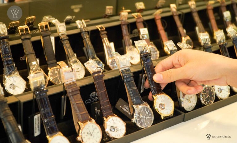 Đồng Hồ Nam Orient Bambino mang vẻ đẹp cổ điển