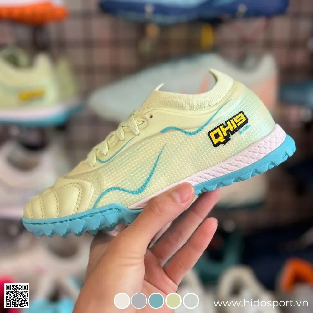 Giày bóng đá Wika QH19 Z-Vol màu vàng xanh ấn tượng dành cho trẻ em