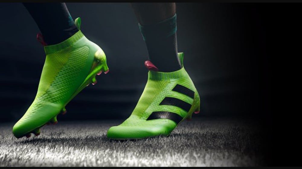 Giày đá bóng Adidas ACE16+ Purecontrol, biểu tượng của sự đổi mới
