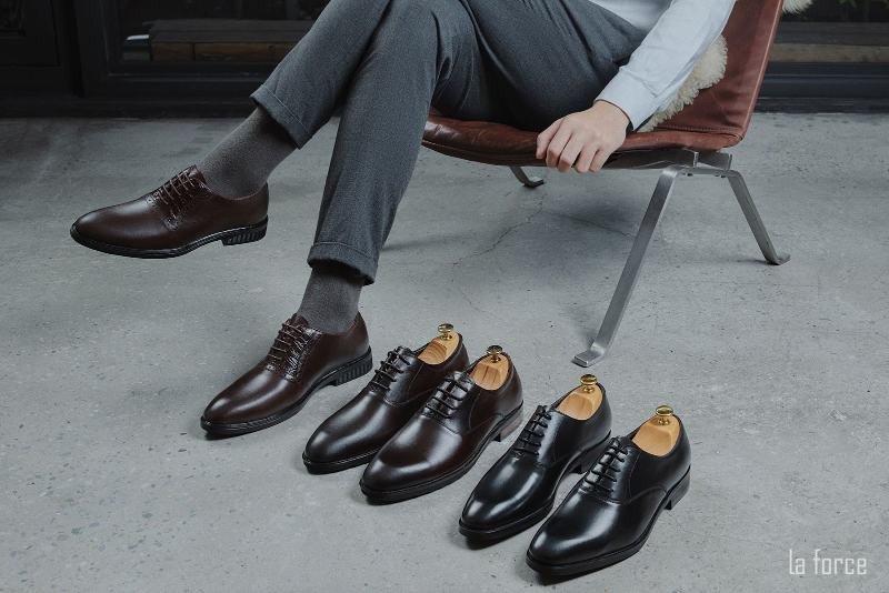 Giày tây mũi tròn cổ điển