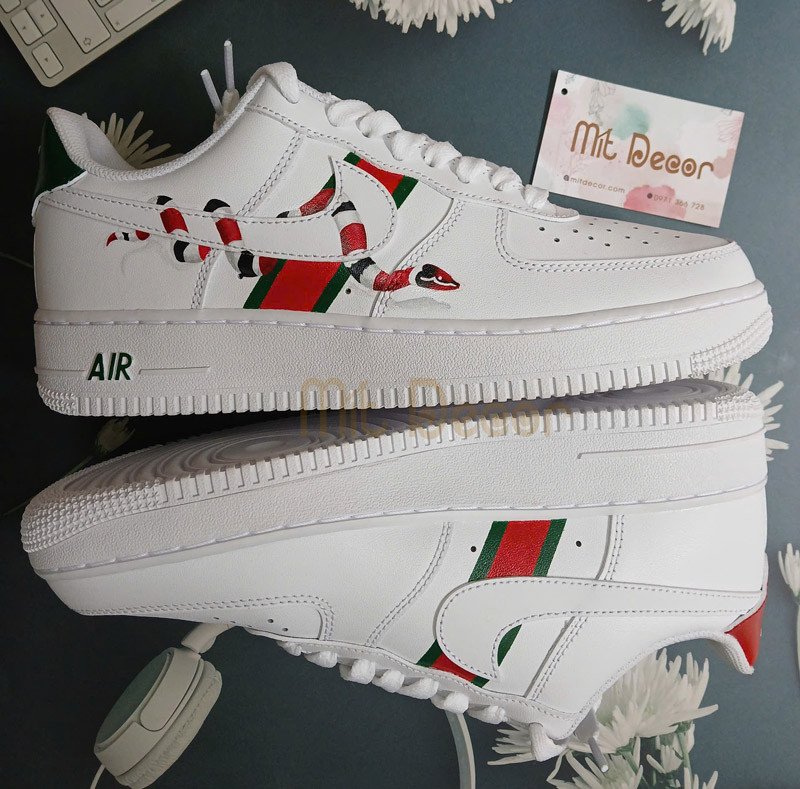 Nghệ thuật vẽ giày tùy chỉnh