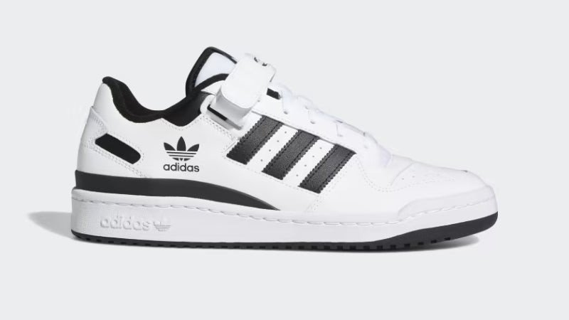 Adidas Forum Low là mẫu giày bóng rổ kinh điển được tái hiện với phong cách hiện đại