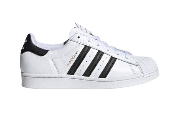 Adidas Superstar là đôi giày kinh điển suốt 50 năm qua