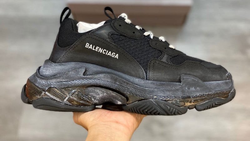 Balenciaga Triple S – Giày thể thao nam cao cấp tạo sự thoải mái và phong cách