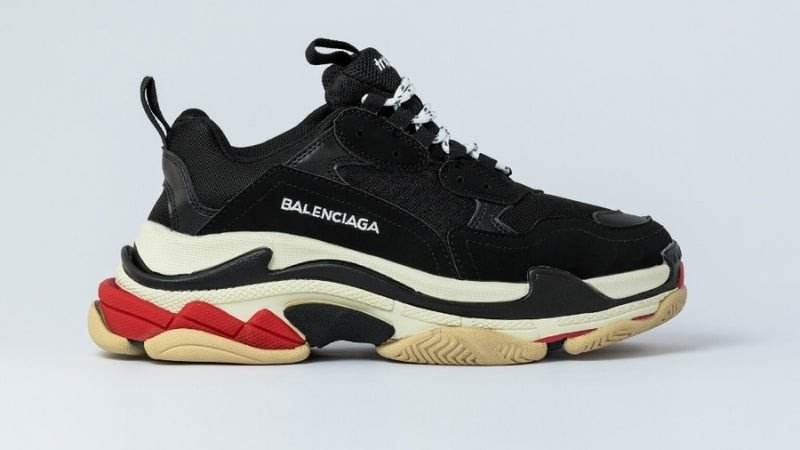 Balenciaga Triple S với đế chunky độc quyền, nâng tầm chiều cao và phong cách thời trang nam