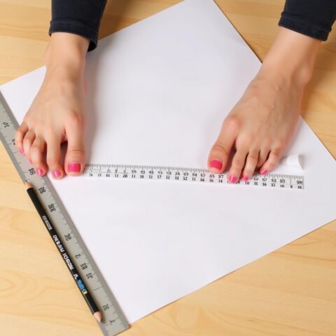 Bảng hướng dẫn cách đo chân và quy đổi kích thước giày nam size 41