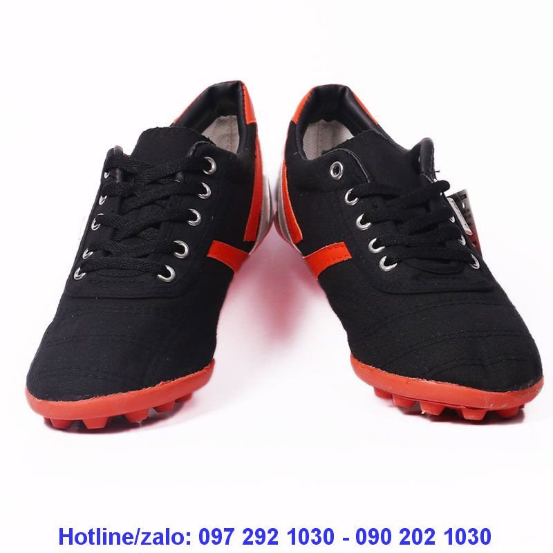 Khám phá sức hút của giày bata Thượng Đình đá bóng