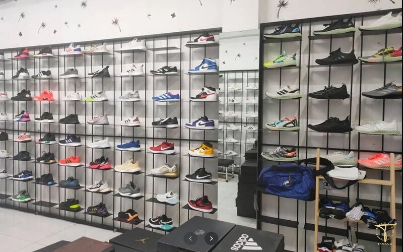 Bounty Sneakers, chuyên giày đá bóng Adidas chính hãng nhập khẩu