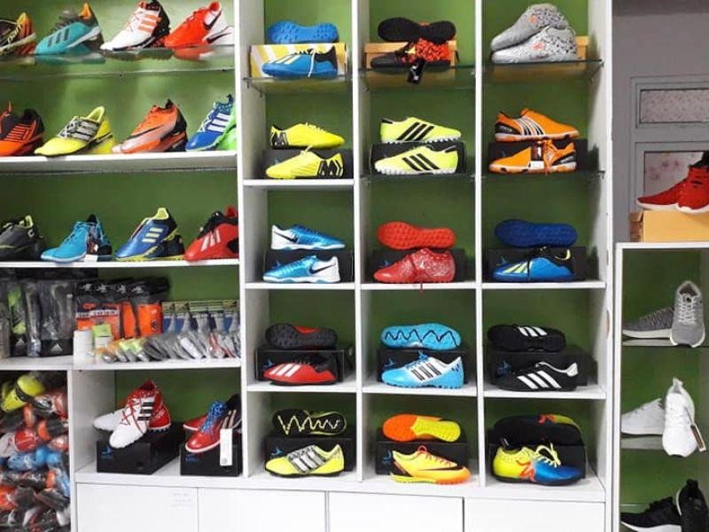 Các mẫu giày đá bóng đẹp mắt tại Giaybongdatot Hà Nội