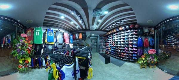 Các mẫu giày thể thao ngoại cỡ phong cách tại shop giày big size nữ Hà Nội
